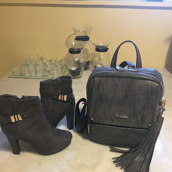 Boots & Back Pk - Picture 7 of 8